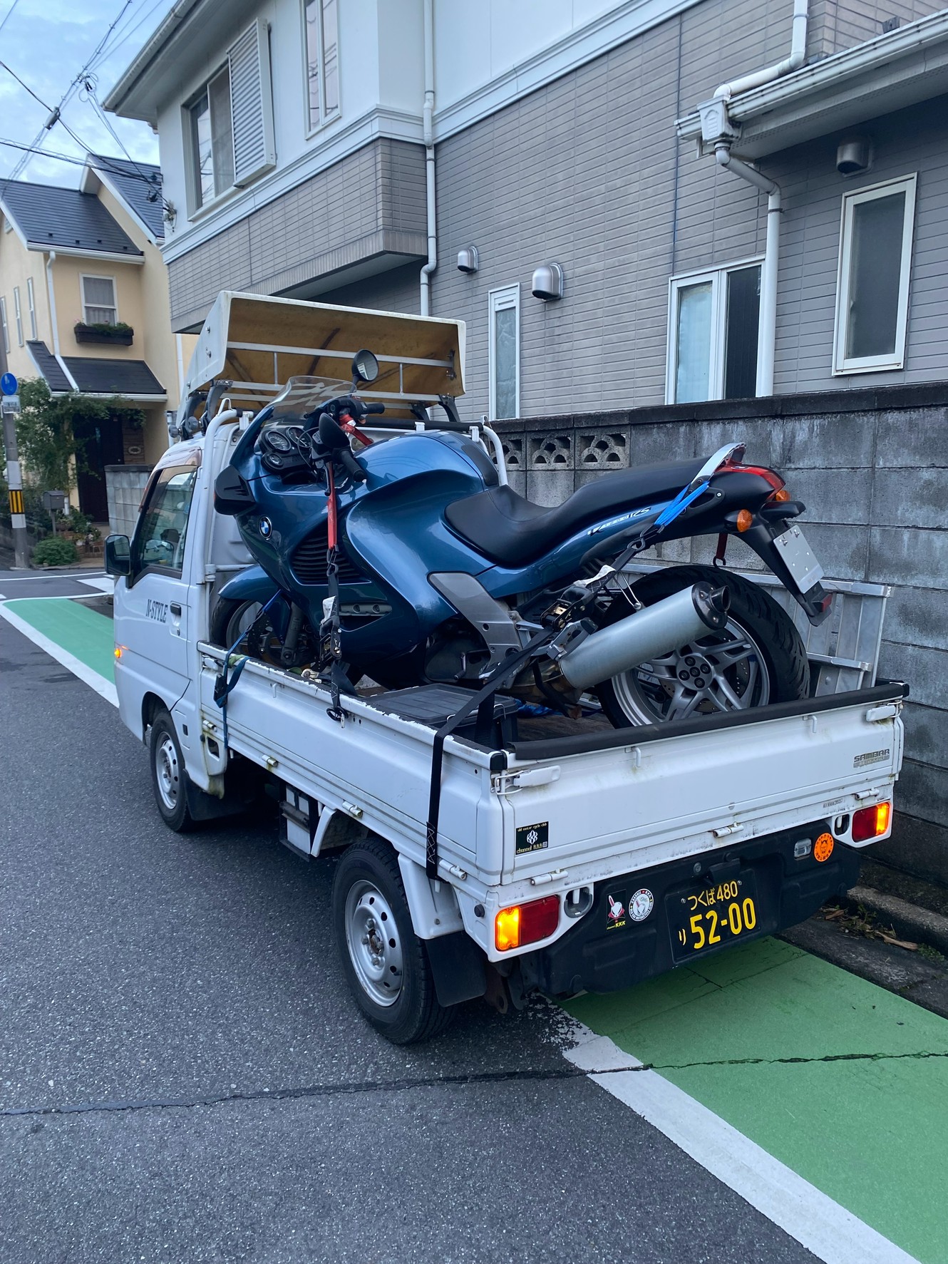 陸送サービス（バイク・車）