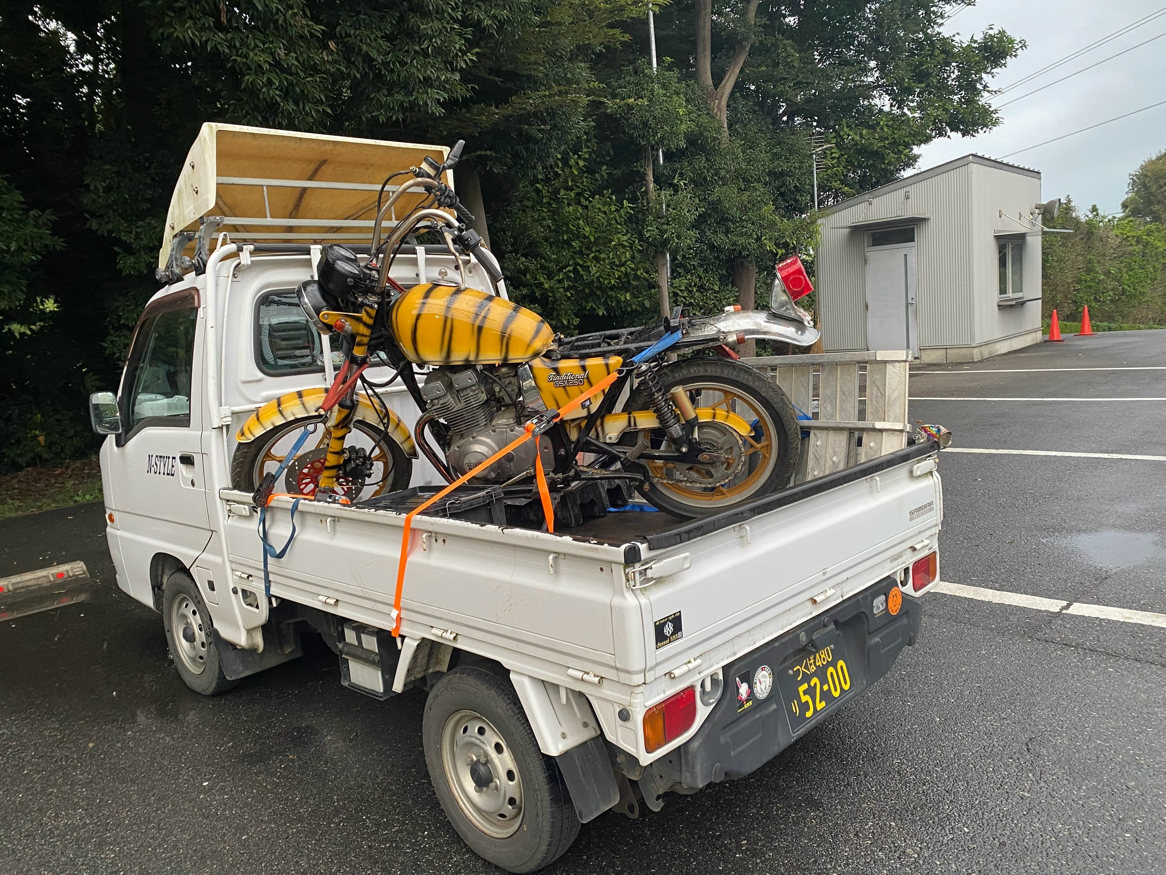 陸送サービス（バイク・車）