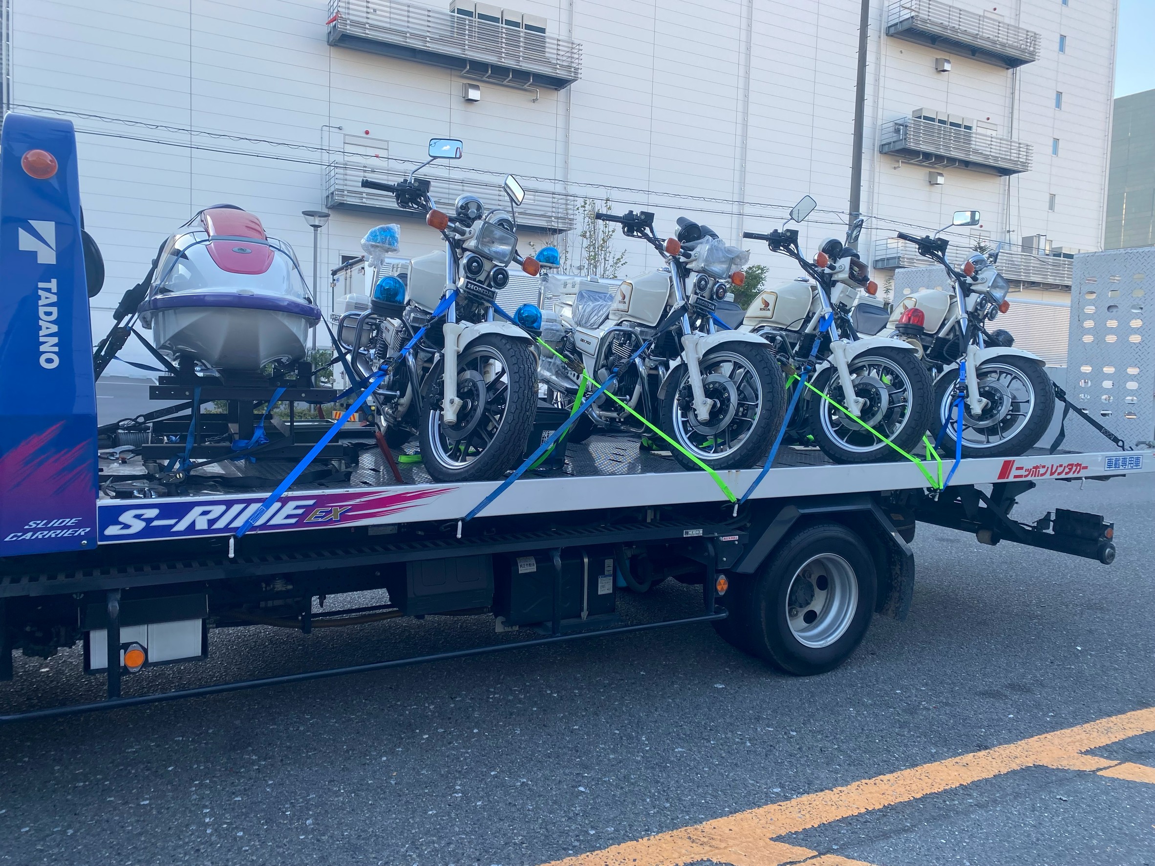 陸送サービス（バイク・車）